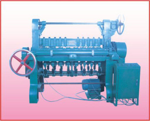 1722B型包蓋板針布機